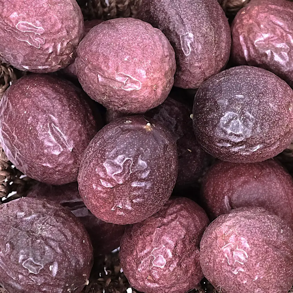 Fruits de la passion par 100g